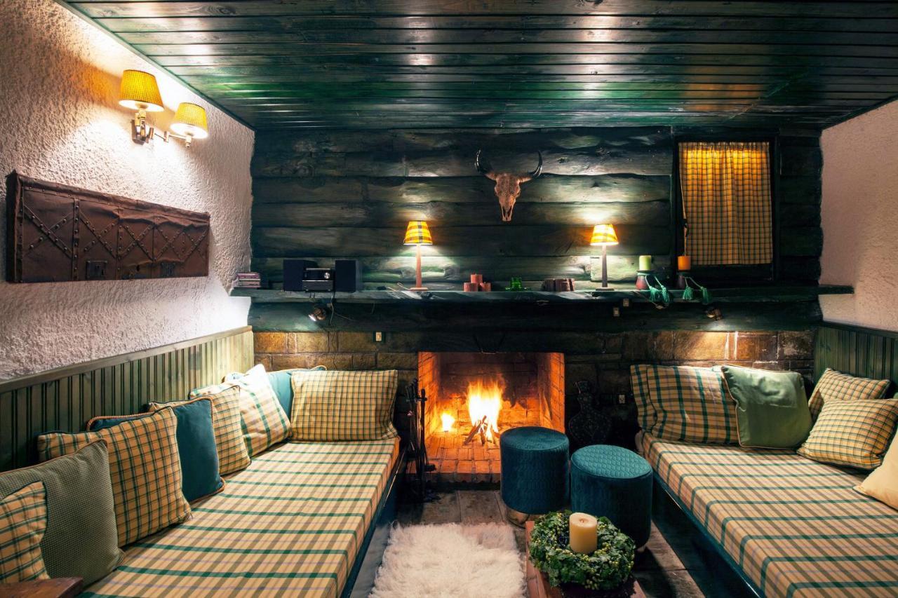 Dandy Villas Agoriani - Chalet Ivoni - Fireplace Eptálofos المظهر الخارجي الصورة